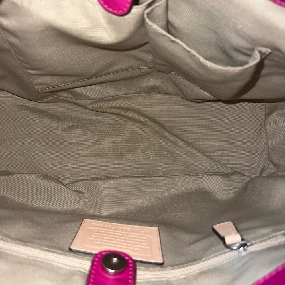 Coach Fuchsia Shoulder Bag - Picture 10 of 11